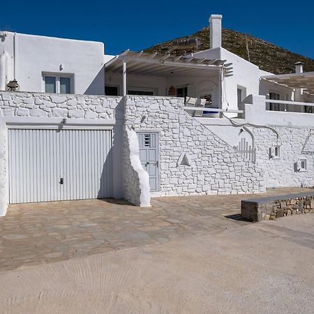 3 Paros All Season Villas エクステリア 写真