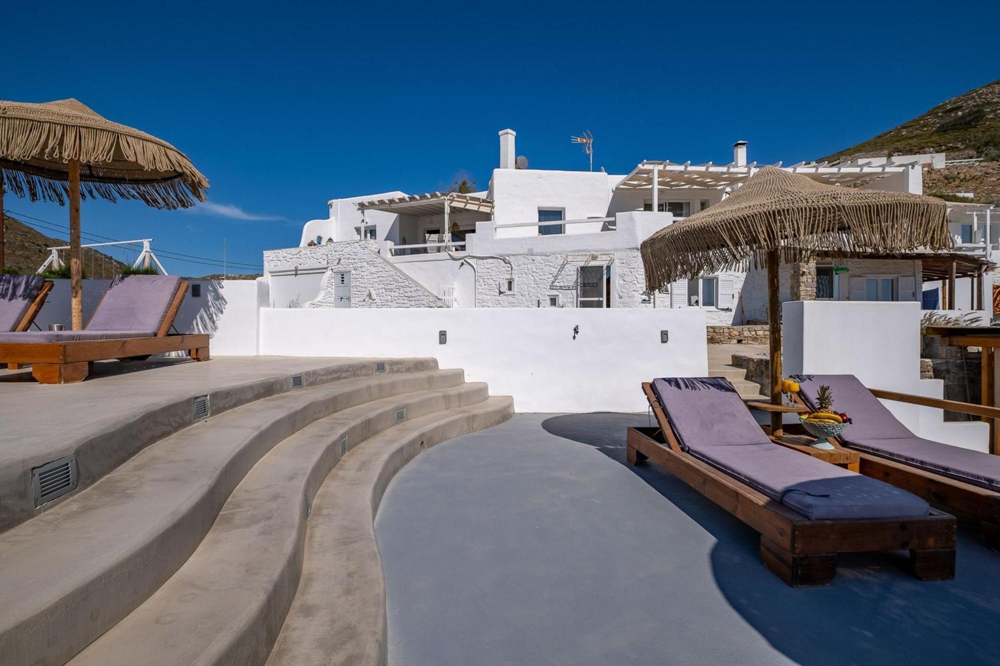 3 Paros All Season Villas エクステリア 写真